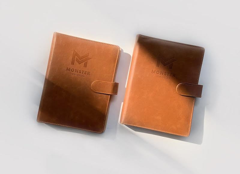 In Nhanh Nhanh chuyên in sổ da cho nhà báo, phóng viên với chất lượng cao