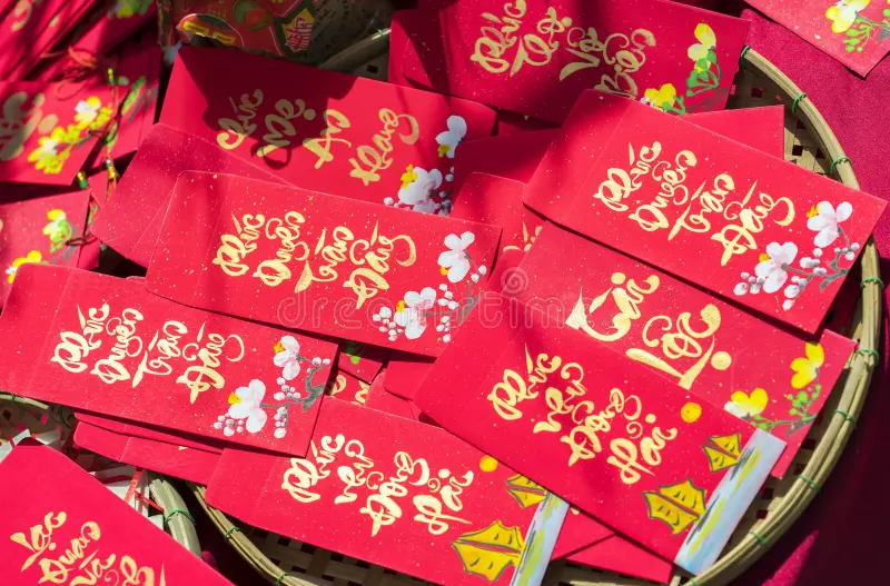 In bao lì xì Quận Tân Bình tại In Nhanh Nhanh đa dạng mẫu mã, ngôn ngữ.