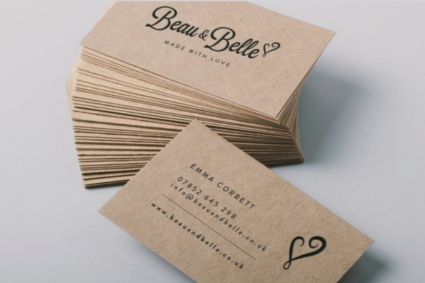 Giữ nội dung ngắn gọn, súc tích trên tấm name card