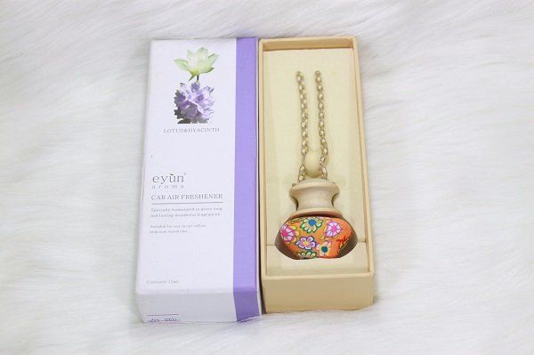 Mẫu hộp giấy thiết kế nhẹ nhàng