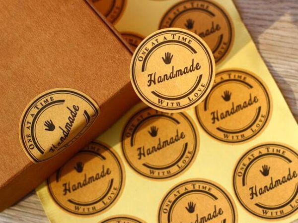 In tem nhãn mỹ phẩm bằng decal kraft phù hợp với các sản phẩm handmade