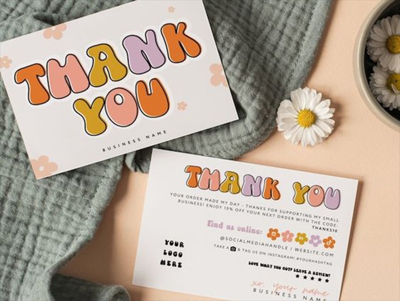 Mẫu thiệp cảm ơn khách hàng phong cách dễ thương, năng động