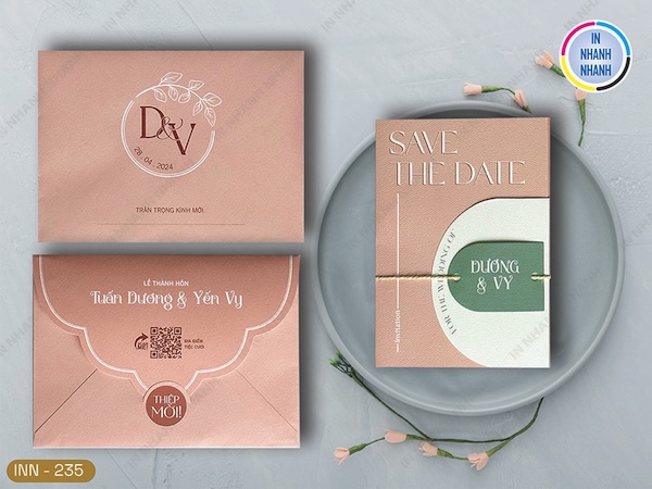 Mẫu phong bì thiệp cưới màu hồng nhẹ nhàng