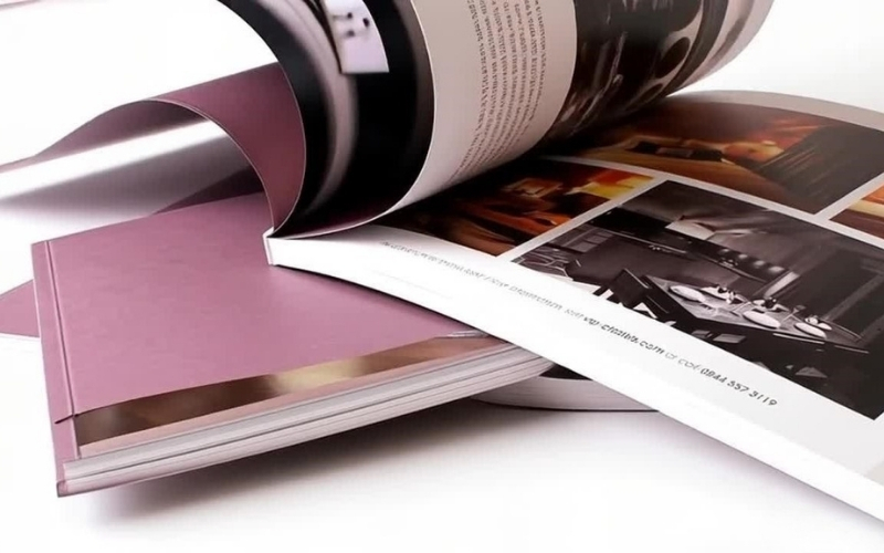 In catalogue đóng keo gáy bền đẹp cho doanh nghiệp