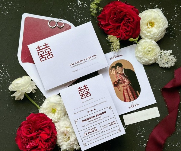 Thiệp cưới được in theo hiệu ứng cao cấp, làm nổi bật và sáng tạo trong thiệp