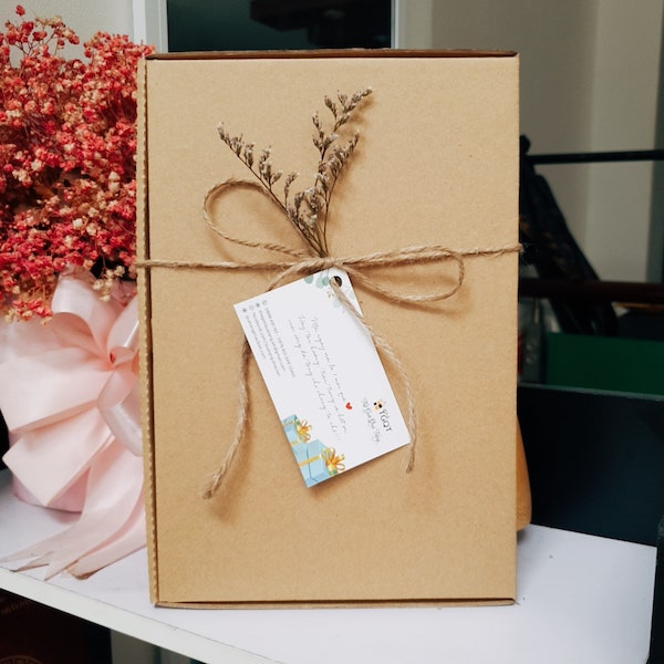 Hộp giấy đựng bánh