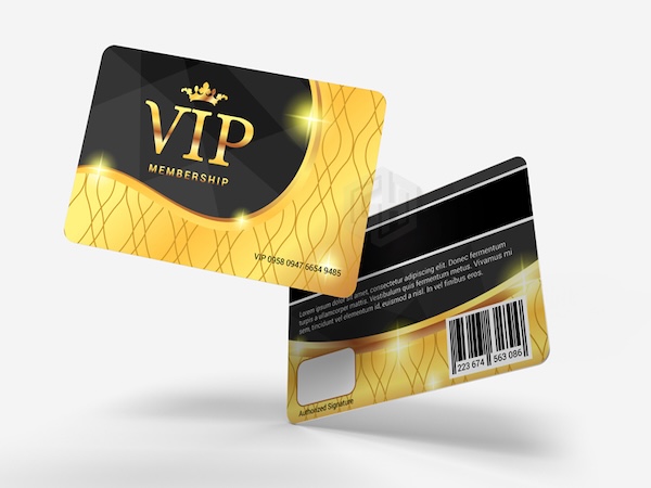 Kiểm tra chất lượng thẻ trắng trước khi in để tránh lem màu hoặc kẹt máy