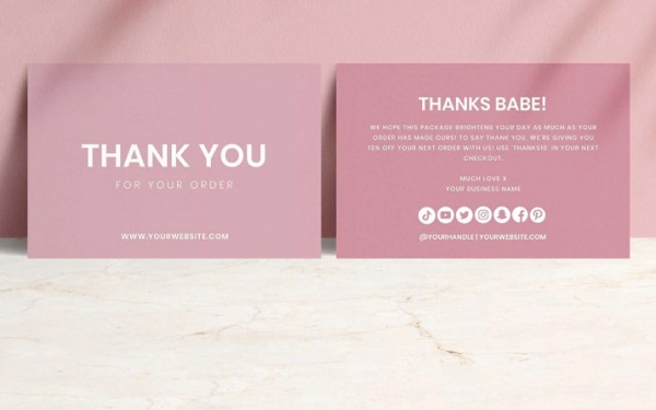 Mẫu thiệp cảm ơn với đầy đủ thông tin doanh nghiệp như emai, fanpage 