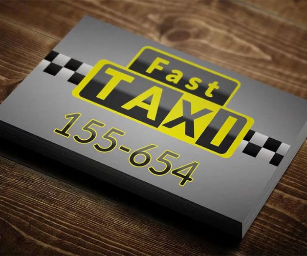 Mẫu card visit cho thuê xe gia đình 4 chỗ