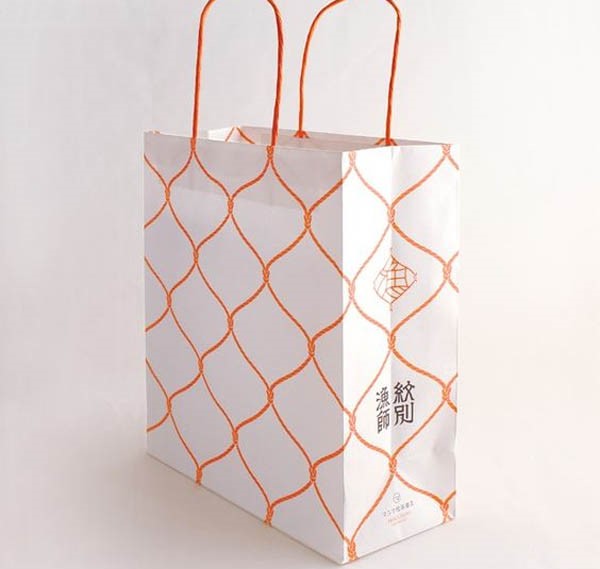 Túi giấy kraft in họa tiết lưới