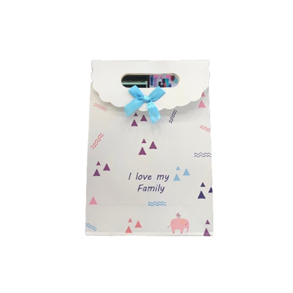 Mẫu túi giấy có nắp đậy được trang trí thêm nơ xanh tạo điểm nhấn