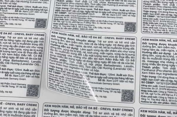 Tem phụ hàng nhập khẩu có đầy đủ thông tin về sản phẩm