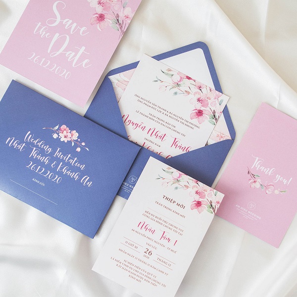 Thiết kế thiệp cưới phá cách ấn tượng