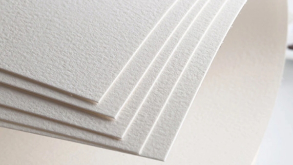 Fort có độ sáng vừa phải, không gây chói mắt khi đọc lâu