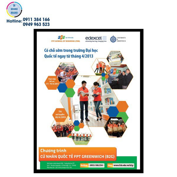 Poster tuyển sinh tại trường đại học