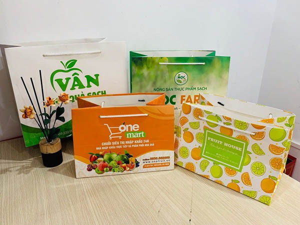 Cần lựa chọn kích thước, kiểu dáng túi giấy dùng đựng hoa quả một cách hợp lý