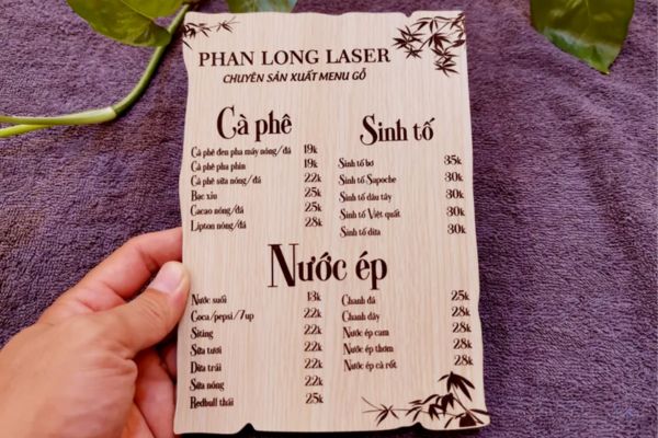 Menu làm bằng gỗ mộc mạc gần gũi