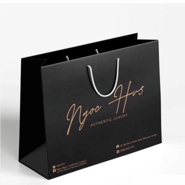 Các túi giấy in logo có thể làm nổi bật thương hiệu cá nhân