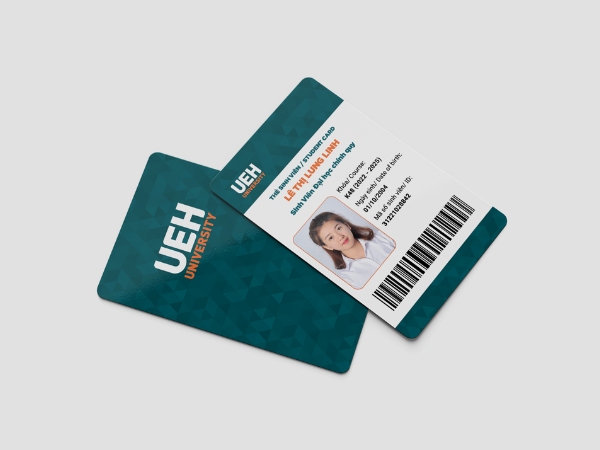 Thẻ nhựa sinh viên thiết kế dọc