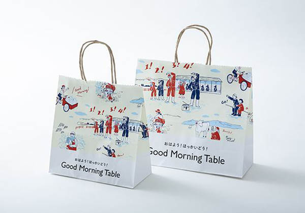 Túi giấy kraft màu trắng in tranh cảnh tuyết